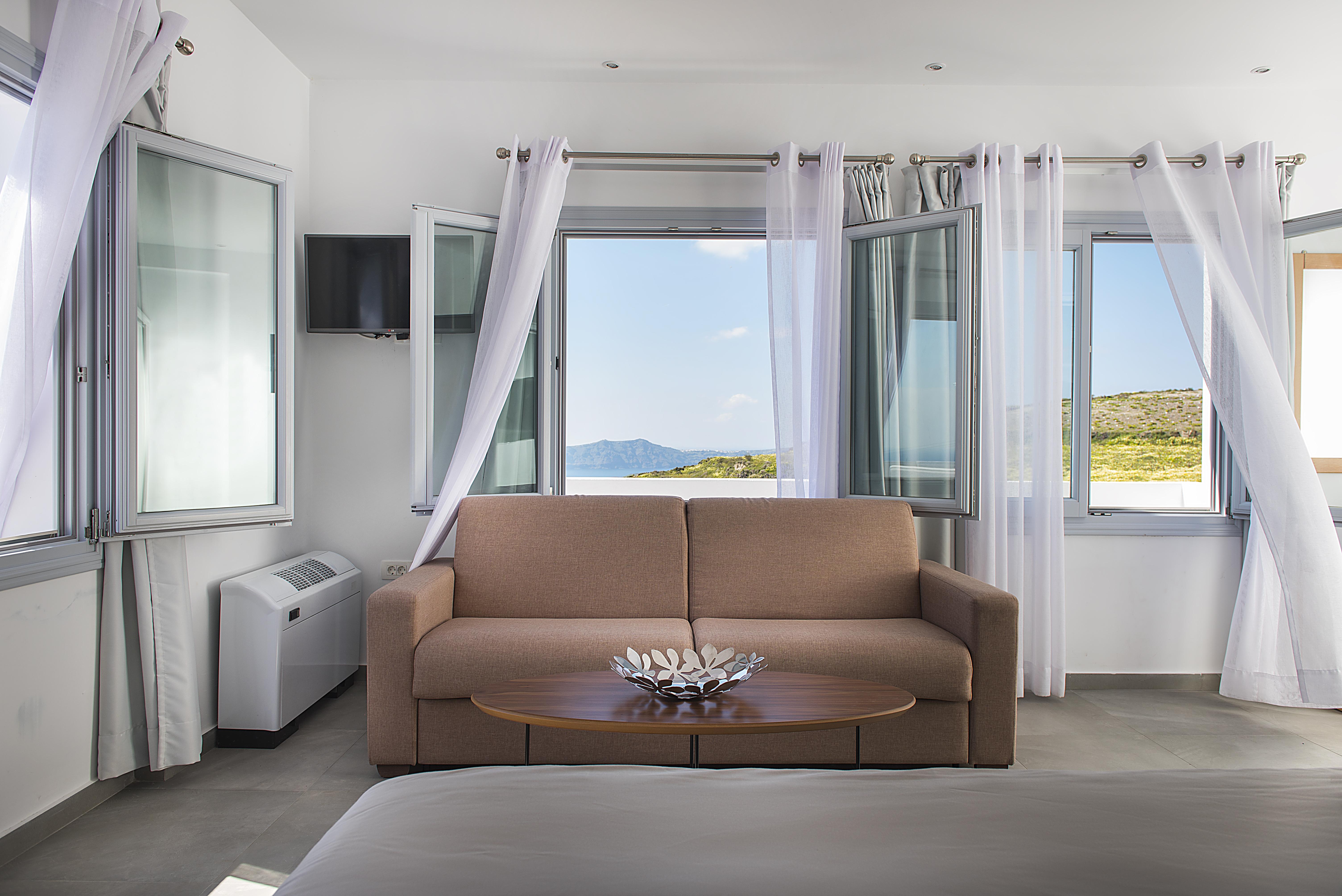 Impressive One Hotel Ormos Athinios Exterior foto