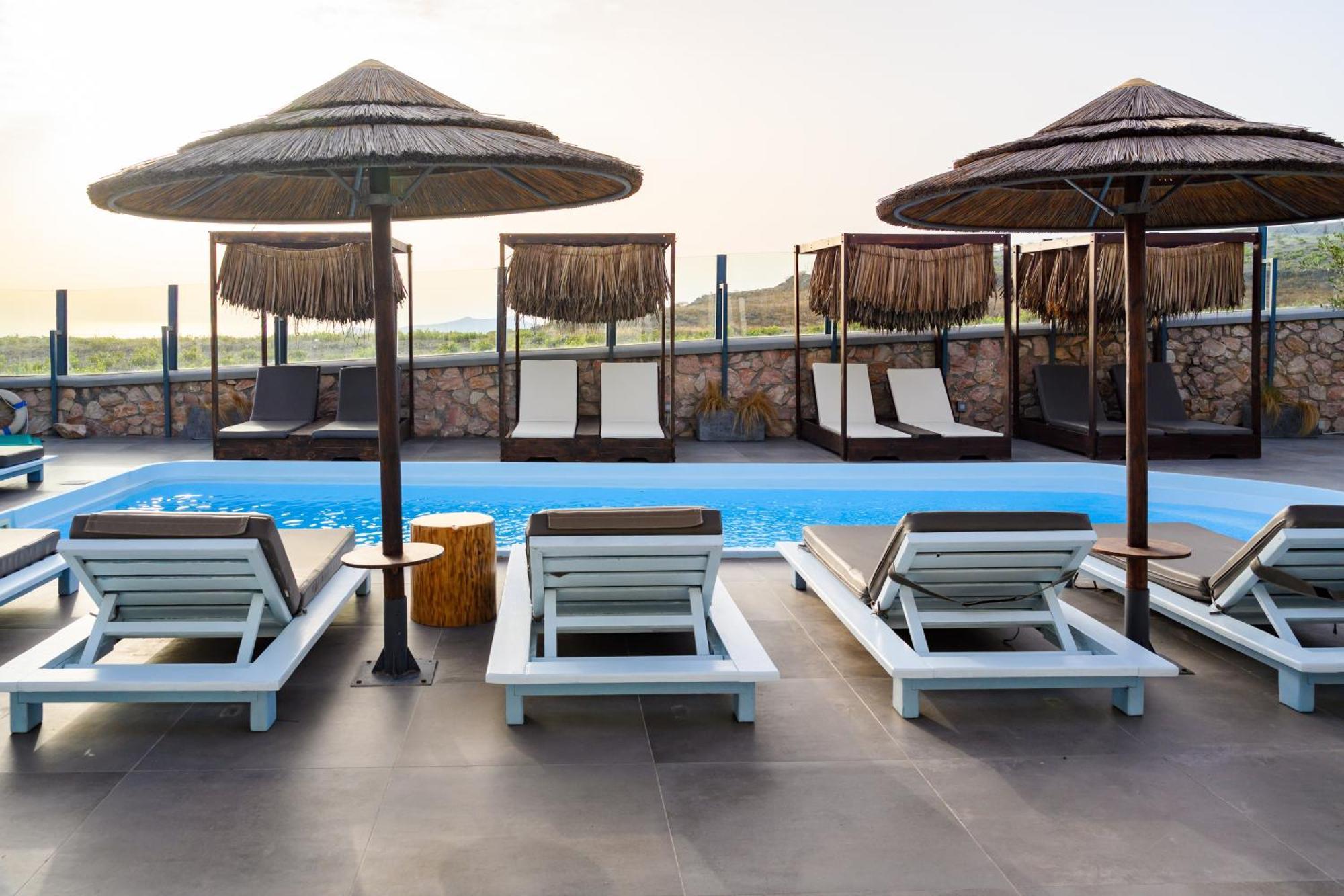Impressive One Hotel Ormos Athinios Exterior foto